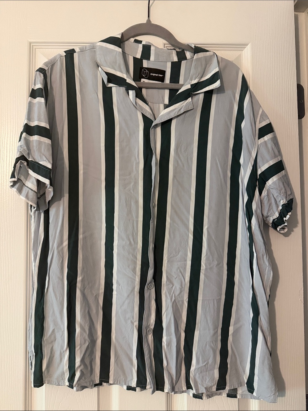 Original Use Men's Short Sleeve Button-Up Shirt - Green & Light Blue Stripe